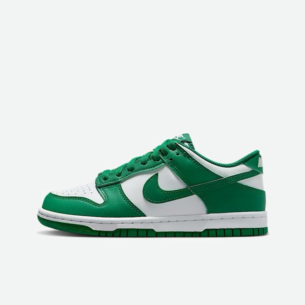 Nike dunks Classic Green White Low-Tops size 6youth